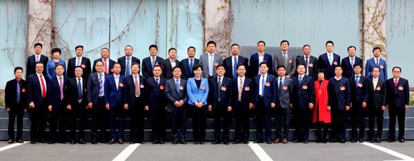 聯(lián)橋集團(tuán)董事長(zhǎng)慕镕鍵當(dāng)選為威海市工商聯(lián)副主席