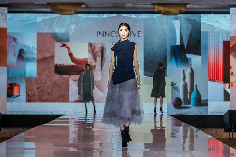 “創(chuàng)意 · 跨越 國家毛衫紗線資源共享平臺啟動儀式”在威海聯(lián)橋集團盛裝啟幕(圖30) “創(chuàng)意 · 跨越 國家毛衫紗線資源共享平臺啟動儀式”在威海聯(lián)橋集團盛裝啟幕(圖30)