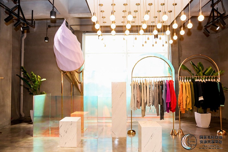 “創(chuàng)意 · 跨越 國家毛衫紗線資源共享平臺啟動儀式”在威海聯(lián)橋集團盛裝啟幕(圖15) “創(chuàng)意 · 跨越 國家毛衫紗線資源共享平臺啟動儀式”在威海聯(lián)橋集團盛裝啟幕(圖15)