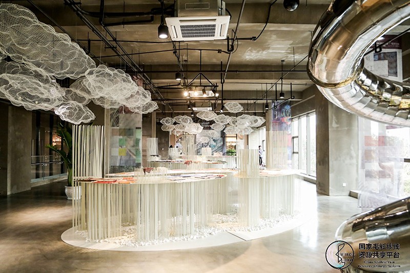 微信圖片_20181129175546.jpg “創(chuàng)意 · 跨越 國家毛衫紗線資源共享平臺啟動儀式”在威海聯(lián)橋集團盛裝啟幕(圖21)