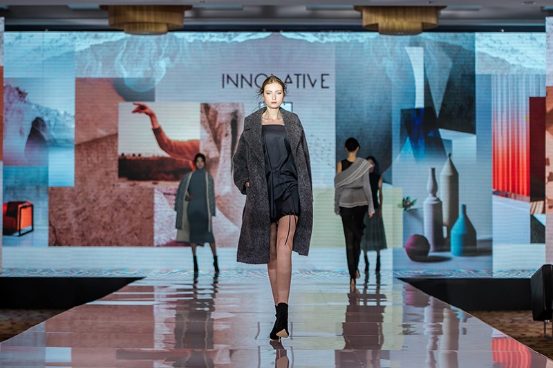 “創(chuàng)意 · 跨越 國家毛衫紗線資源共享平臺啟動儀式”在威海聯(lián)橋集團盛裝啟幕(圖29) “創(chuàng)意 · 跨越 國家毛衫紗線資源共享平臺啟動儀式”在威海聯(lián)橋集團盛裝啟幕(圖29)