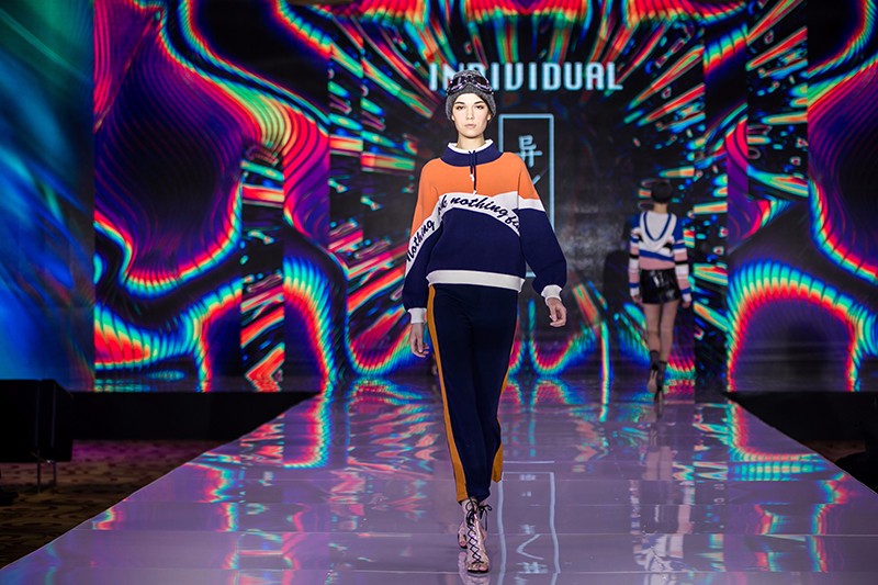 “創(chuàng)意 · 跨越 國家毛衫紗線資源共享平臺啟動儀式”在威海聯(lián)橋集團盛裝啟幕(圖56) “創(chuàng)意 · 跨越 國家毛衫紗線資源共享平臺啟動儀式”在威海聯(lián)橋集團盛裝啟幕(圖56)