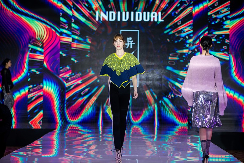 “創(chuàng)意 · 跨越 國家毛衫紗線資源共享平臺啟動儀式”在威海聯(lián)橋集團盛裝啟幕(圖64) “創(chuàng)意 · 跨越 國家毛衫紗線資源共享平臺啟動儀式”在威海聯(lián)橋集團盛裝啟幕(圖64)