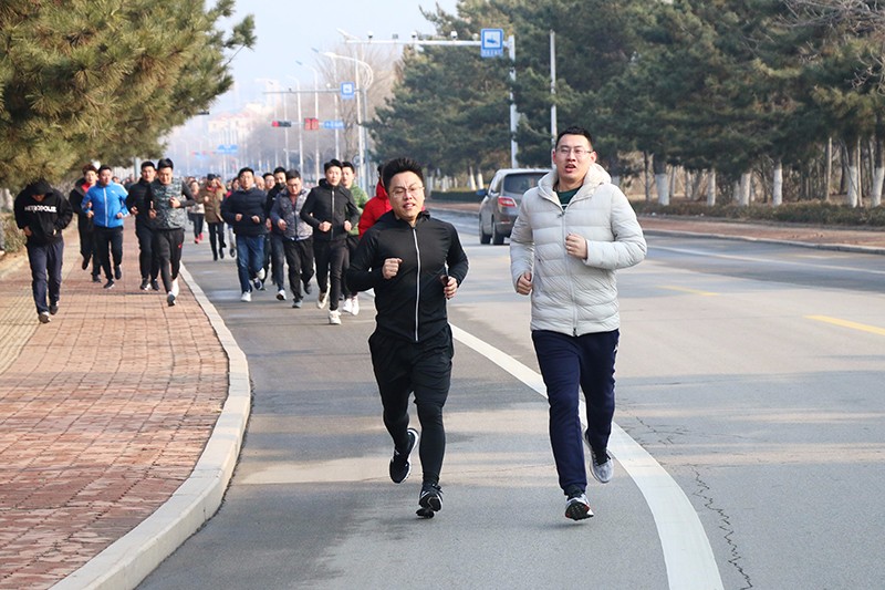 聯(lián)橋集團2019春季越野賽燃情開賽(圖10) 聯(lián)橋集團2019春季越野賽燃情開賽(圖10)