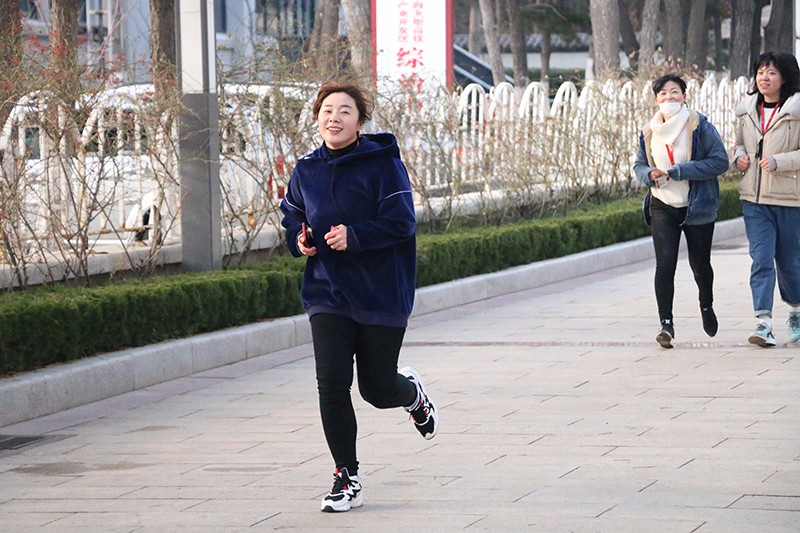 聯(lián)橋集團2019春季越野賽燃情開賽(圖15) 聯(lián)橋集團2019春季越野賽燃情開賽(圖15)