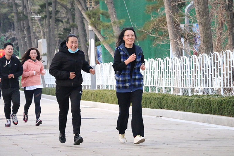 聯(lián)橋集團2019春季越野賽燃情開賽(圖20) 聯(lián)橋集團2019春季越野賽燃情開賽(圖20)