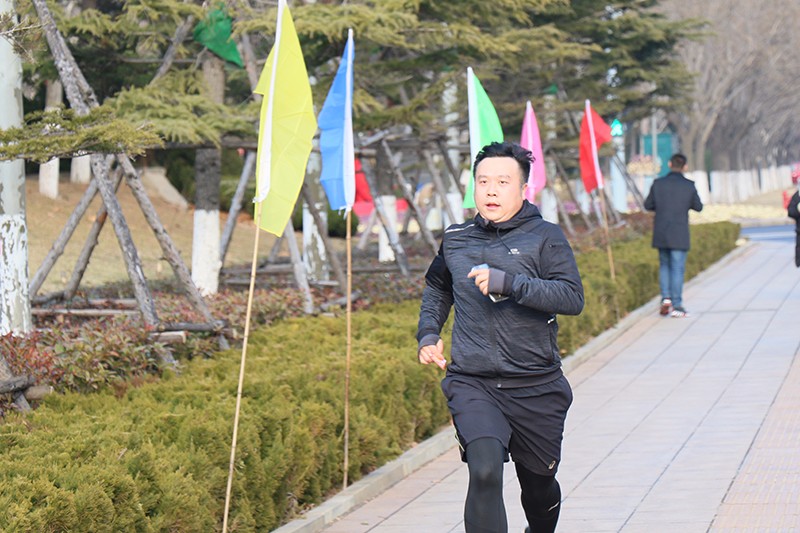 聯(lián)橋集團2019春季越野賽燃情開賽(圖38) 聯(lián)橋集團2019春季越野賽燃情開賽(圖38)