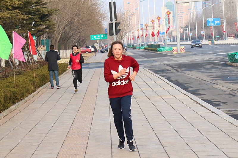 聯(lián)橋集團2019春季越野賽燃情開賽(圖41) 聯(lián)橋集團2019春季越野賽燃情開賽(圖41)