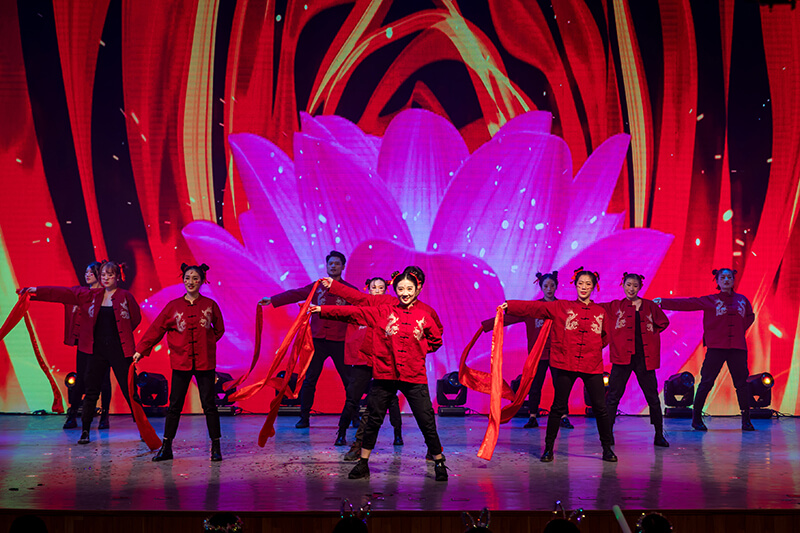 歡欣鼓舞迎新春,滿懷豪情攀高峰 | 聯(lián)橋集團(tuán)2020迎新春聯(lián)歡晚會(huì)激情開演(圖13)