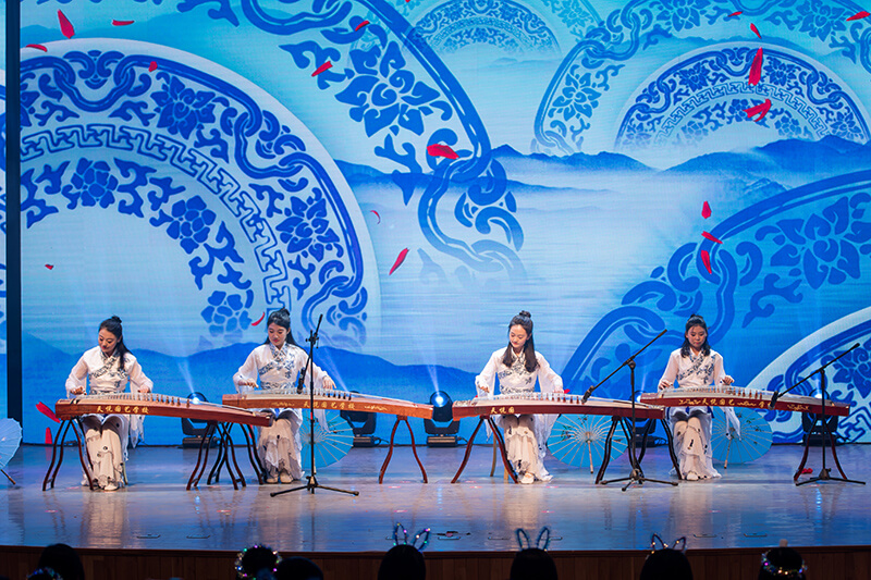 歡欣鼓舞迎新春,滿懷豪情攀高峰 | 聯(lián)橋集團(tuán)2020迎新春聯(lián)歡晚會(huì)激情開演(圖18)