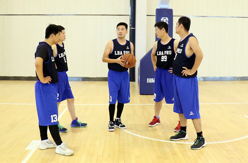 聯(lián)橋集團獲得高新區(qū)職工籃球比賽二等獎(圖2)