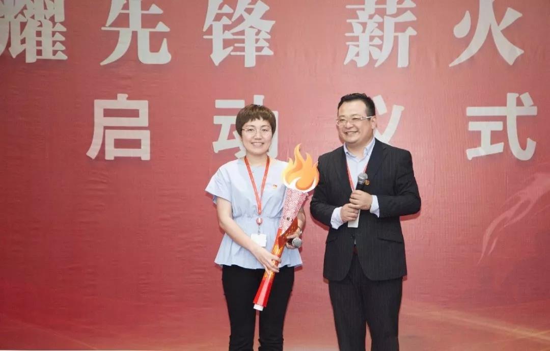 光耀先鋒  薪火接力 傳遞先鋒精神，開拓全新事業(yè)   張建軍—葉根源(圖1)